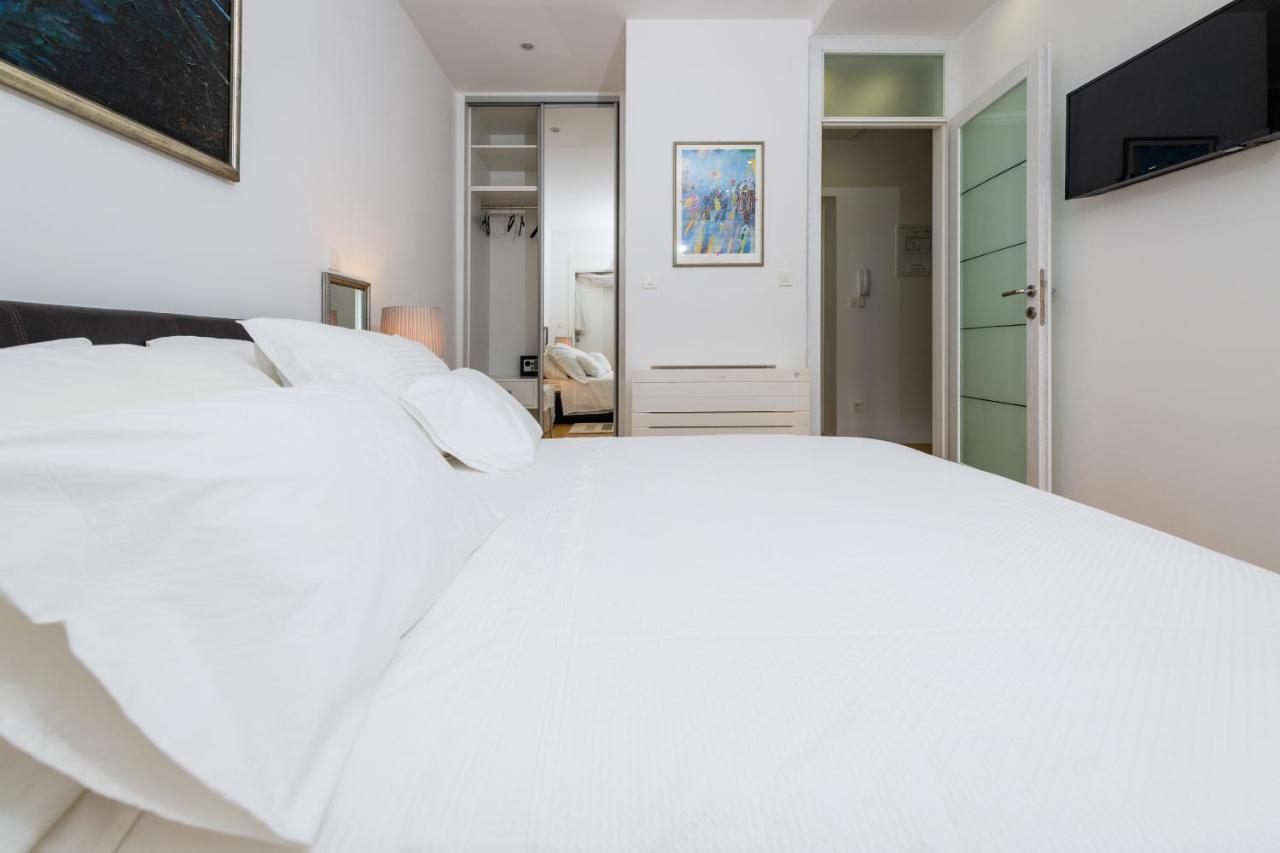Luxury Apartment Set Split Exterior foto